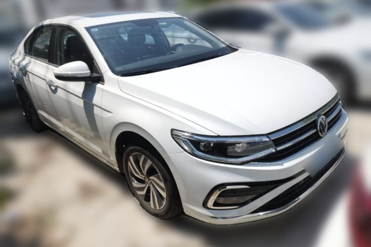 Used Volkswagen Bora 2023 200TSI DSG Enjoyment Edition Front Right 45 Deg