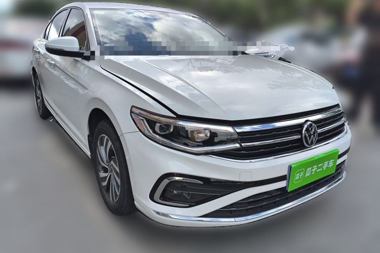 Used Volkswagen Bora 2023 200TSI DSG Enjoyment Edition Front Right 45 Deg