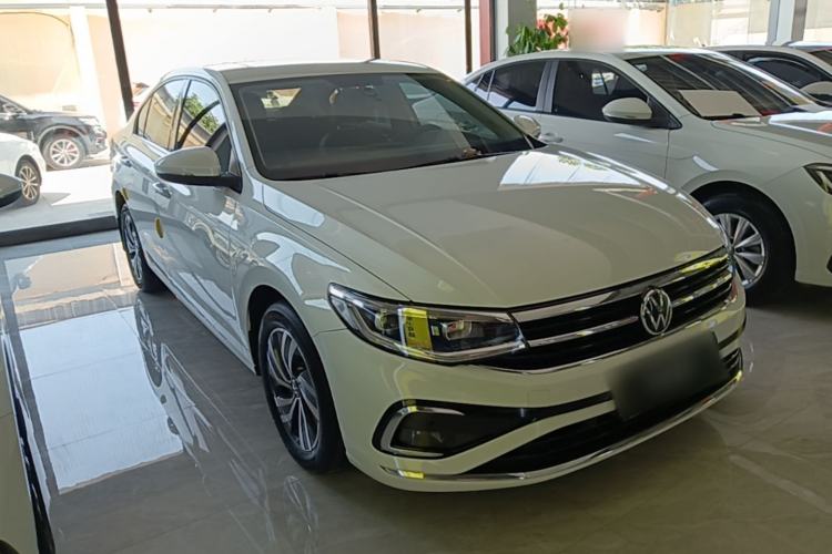 Used Volkswagen Bora 2023 200TSI DSG Enjoyment Edition Front Right 45 Deg