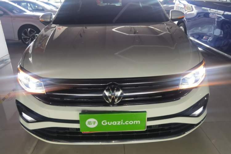 Used Volkswagen Bora 2023 300TSI DSG Prestige Edition Front