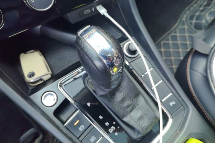 Used Volkswagen Bora 2023 200TSI DSG Enjoyment Edition Gear Lever