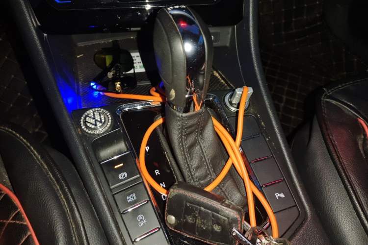 Used Volkswagen Bora 2023 300TSI DSG Prestige Edition Gear Lever