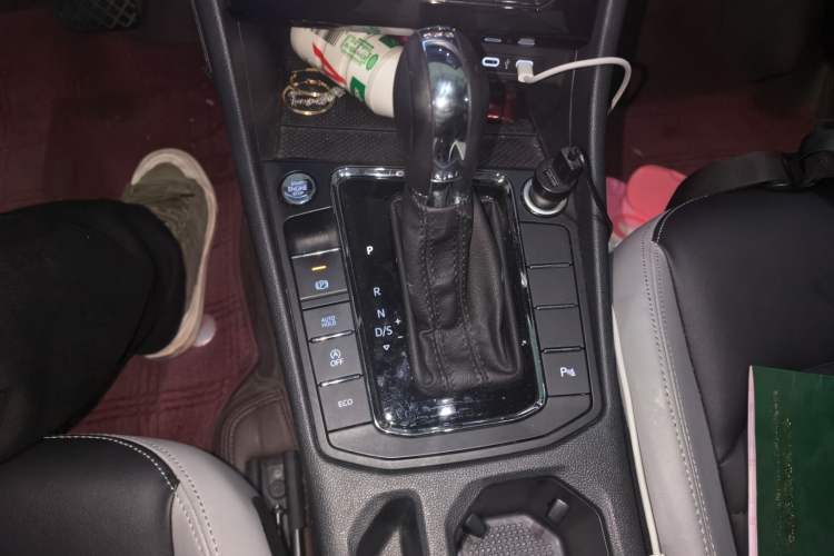 Used Volkswagen Bora 2023 280TSI DSG Prestige Edition Gear Lever