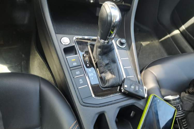 Used Volkswagen Bora 2023 200TSI DSG Enjoyment Edition Gear Lever