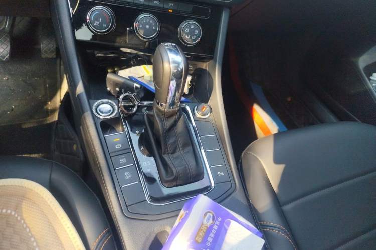 Used Volkswagen Bora 2023 200TSI DSG Enjoyment Edition Gear Lever