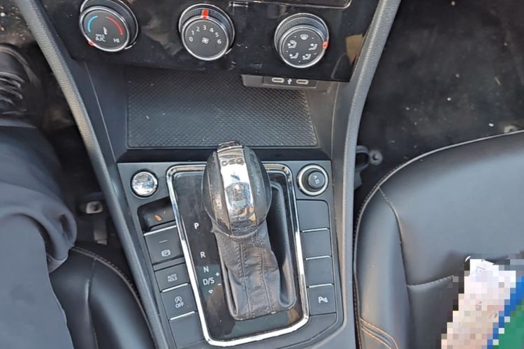 Used Volkswagen Bora 2023 200TSI DSG Enjoyment Edition Gear Lever