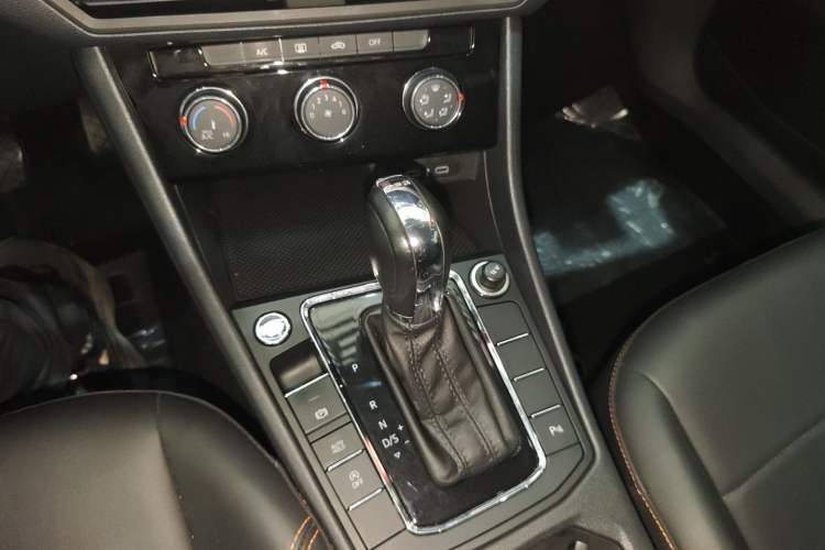 Used Volkswagen Bora 2023 200TSI DSG Enjoyment Edition Gear Lever