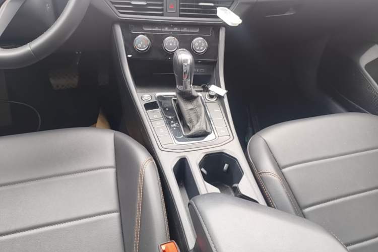Used Volkswagen Bora 2023 200TSI DSG Enjoyment Edition Gear Lever
