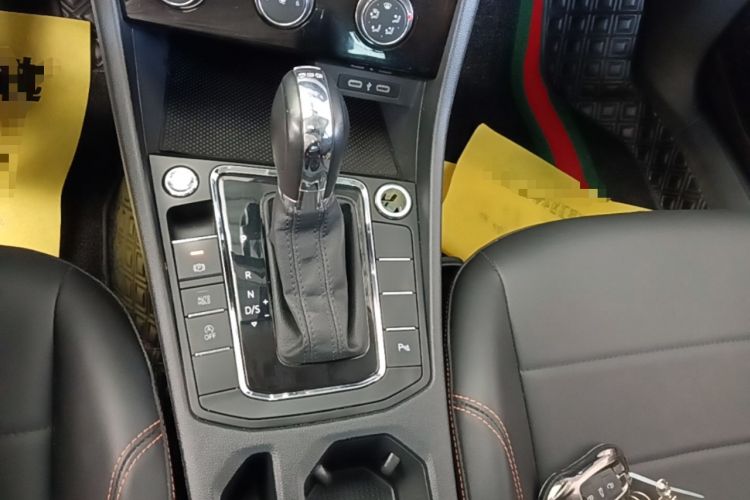 Used Volkswagen Bora 2023 200TSI DSG Enjoyment Edition Gear Lever