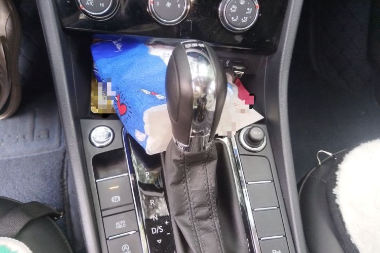 Used Volkswagen Bora 2023 200TSI DSG Enjoyment Edition Gear Lever