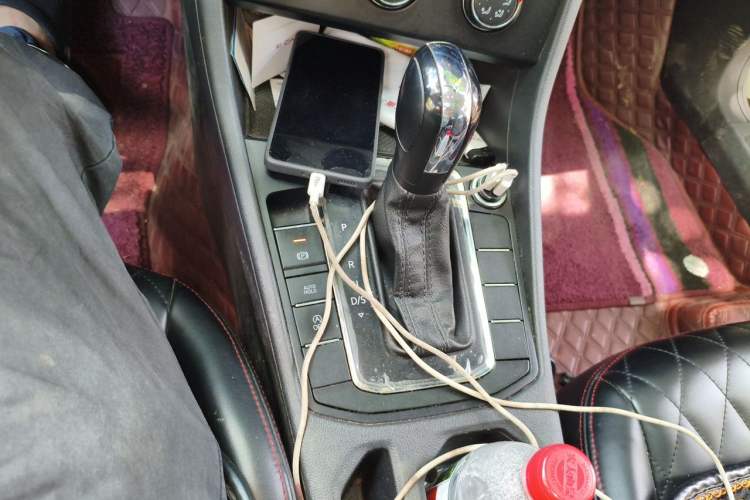 Used Volkswagen Bora 2023 1.5L Automatic Changer Limited Edition Gear Lever
