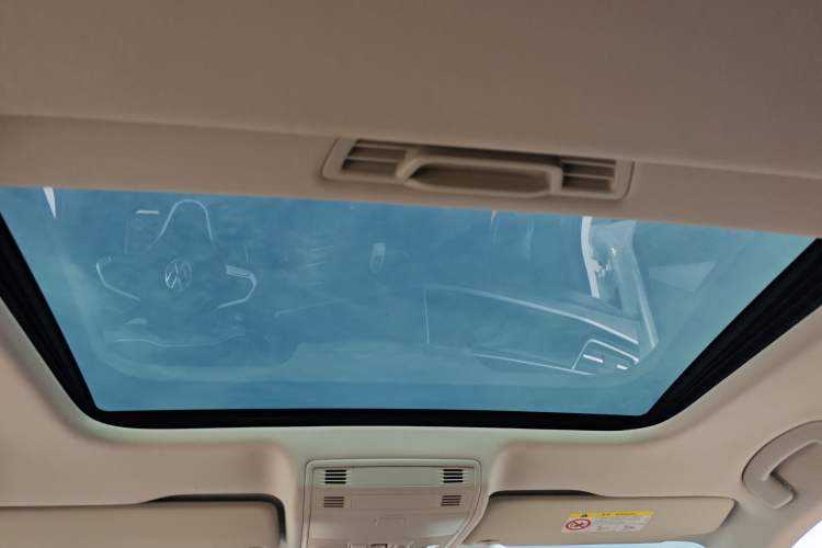 Used Volkswagen Bora 2023 300TSI DSG Prestige Edition Headliner