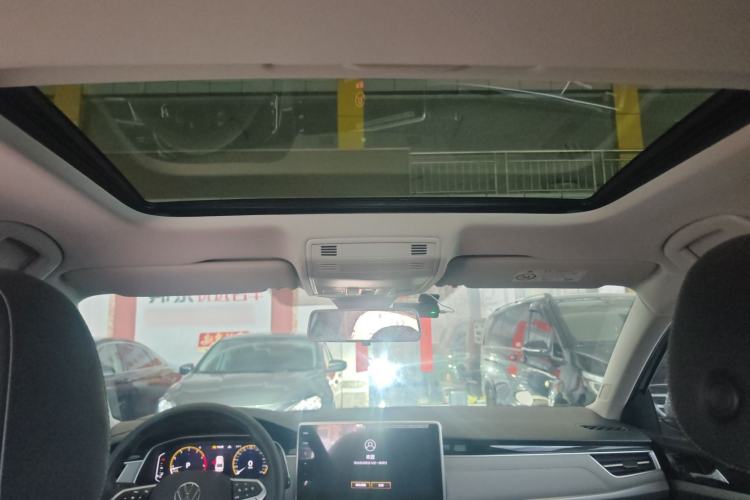 Used Volkswagen Bora 2023 300TSI DSG Prestige Edition Headliner