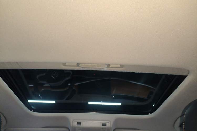 Used Volkswagen Bora 2023 200TSI DSG Smart Drive Version Headliner