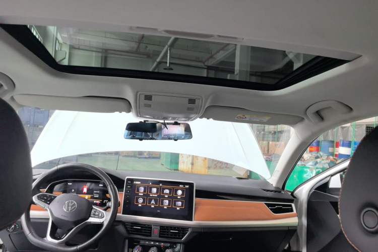 Used Volkswagen Bora 2023 200TSI DSG Enjoyment Edition Headliner