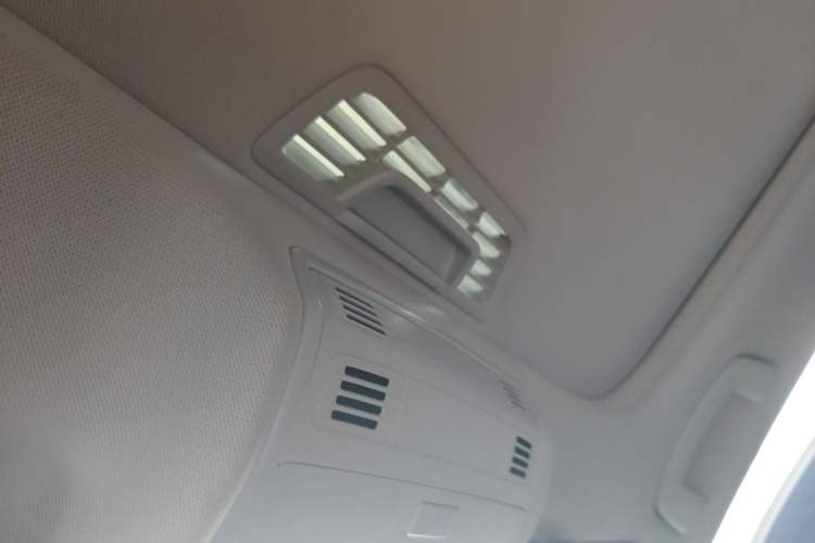 Used Volkswagen Bora 2023 280TSI DSG Prestige Edition Headliner