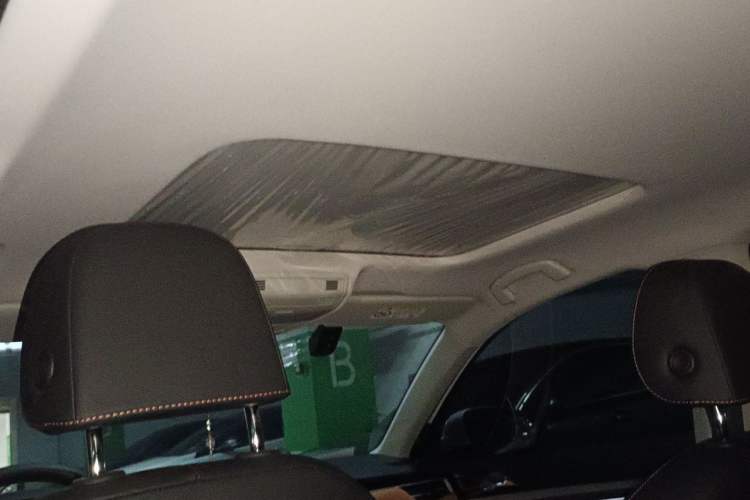 Used Volkswagen Bora 2023 200TSI DSG Smart Drive Version Headliner