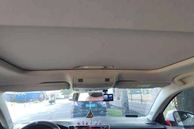 Used Volkswagen Bora 2023 200TSI DSG Smart Drive Version Headliner