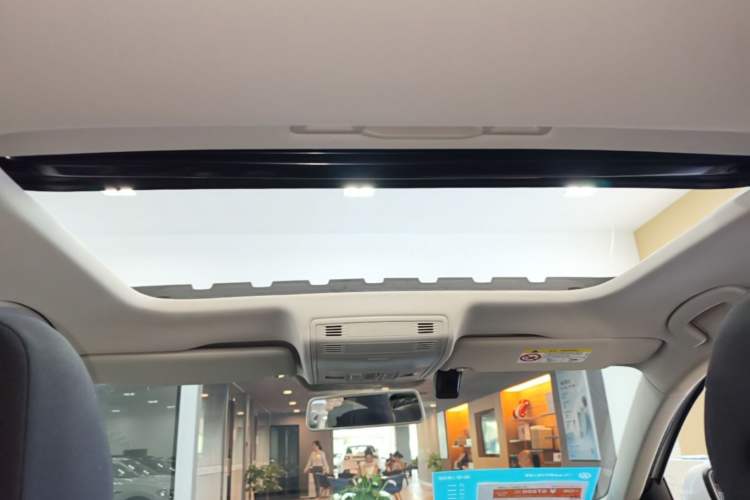 Used Volkswagen Bora 2023 1.5L Automatic Changer Limited Edition Headliner
