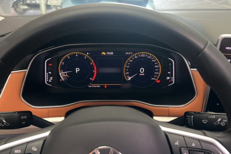 Used Volkswagen Bora 2023 200TSI DSG YueXing PRO Edition Instrument Cluster