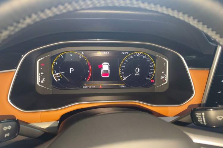 Used Volkswagen Bora 2023 200TSI DSG SmartDrive PRO Edition Instrument Cluster