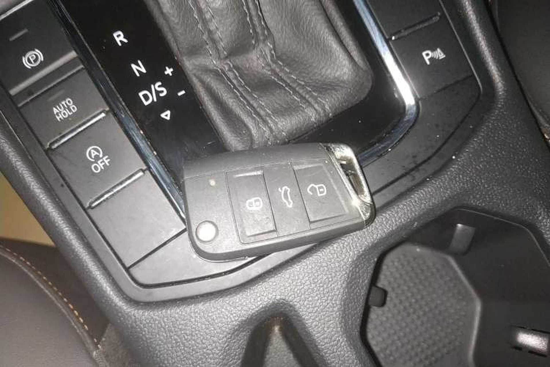 Used Volkswagen Bora 2023 200TSI DSG YueXing PRO Edition Interior 1