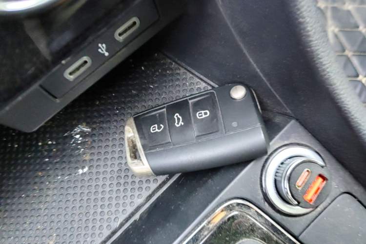 Used Volkswagen Bora 2023 200TSI DSG Smart Drive Version Interior 1