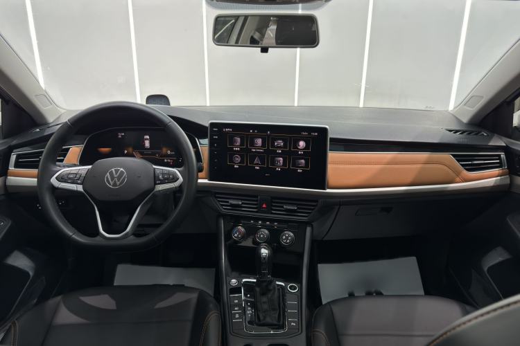 Used Volkswagen Bora 2023 200TSI DSG Enjoyment Edition Interior 1