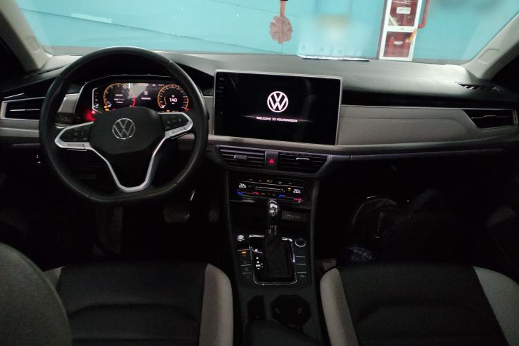 Used Volkswagen Bora 2023 300TSI DSG Prestige Edition Interior 2