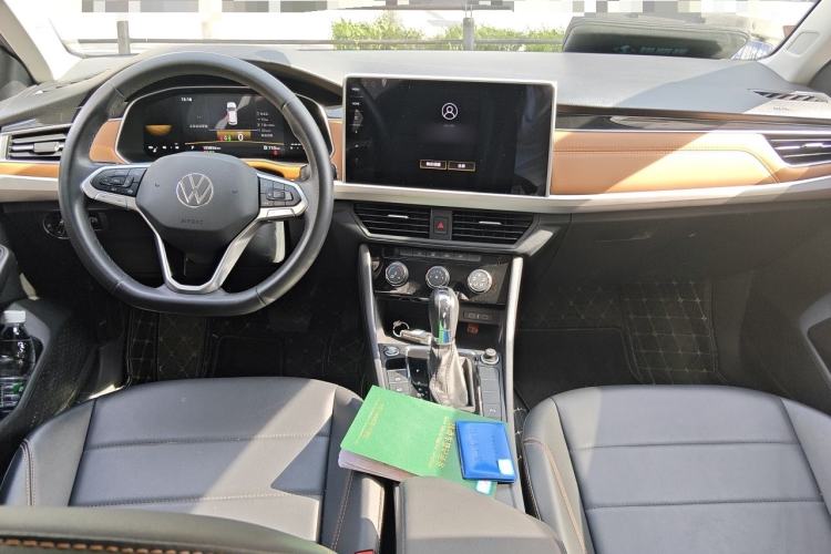 Used Volkswagen Bora 2023 200TSI DSG Enjoyment Edition Interior 2