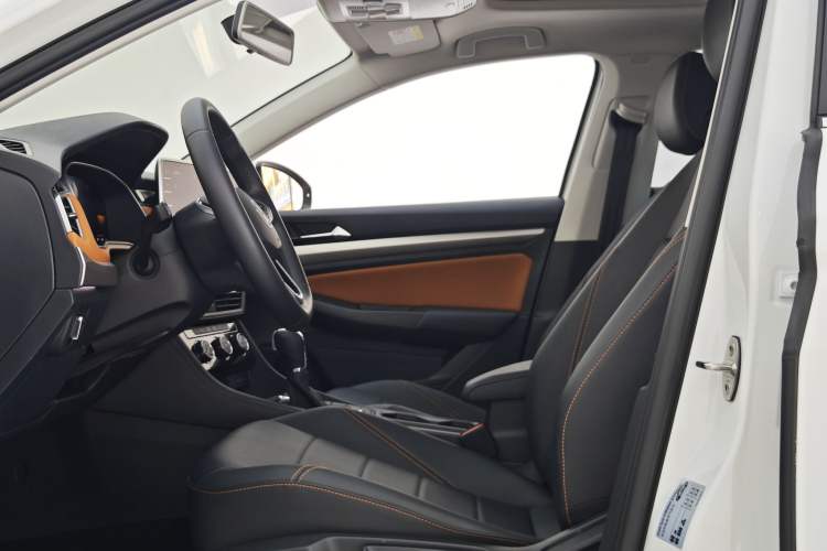 Used Volkswagen Bora 2023 200TSI DSG Enjoyment Edition Interior 2