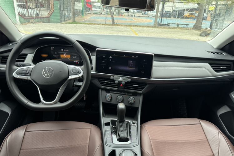 Used Volkswagen Bora 2023 200TSI DSG Comfort Edition Interior 3