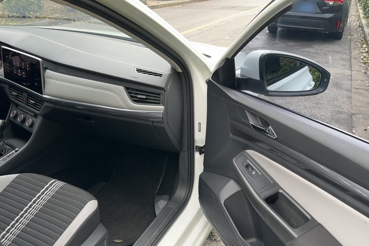 Used Volkswagen Bora 2023 200TSI DSG Comfort Edition Interior 3