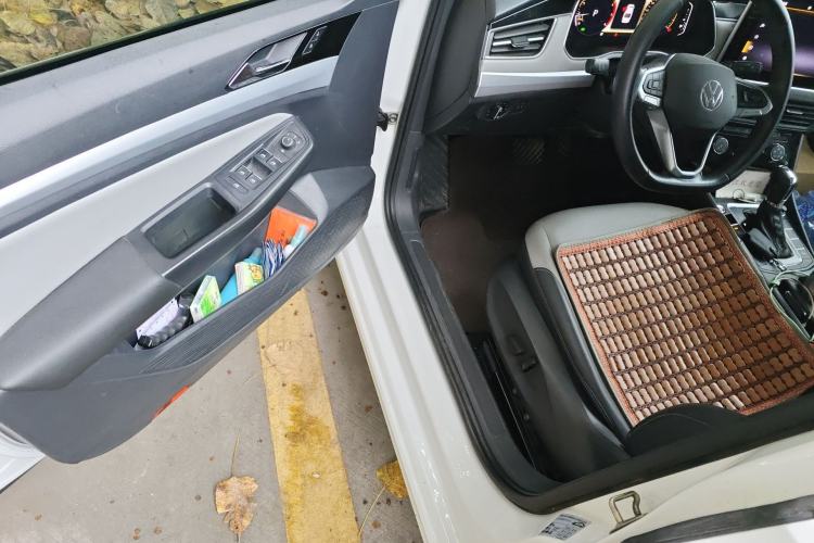 Used Volkswagen Bora 2023 200TSI DSG SmartDrive PRO Edition Interior 3