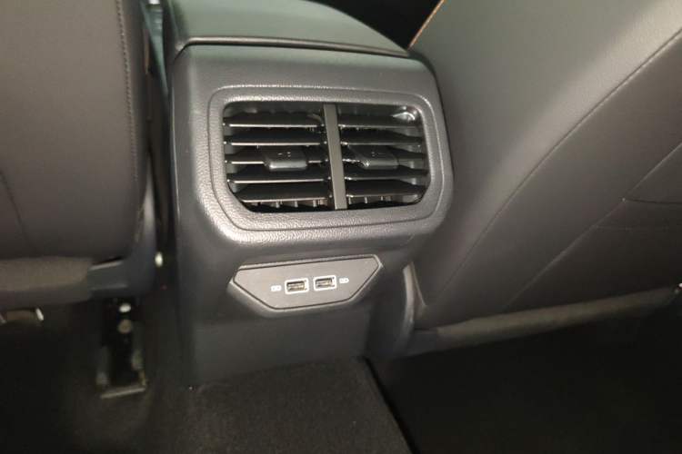 Used Volkswagen Bora 2023 200TSI DSG Enjoyment Edition Interior 3
