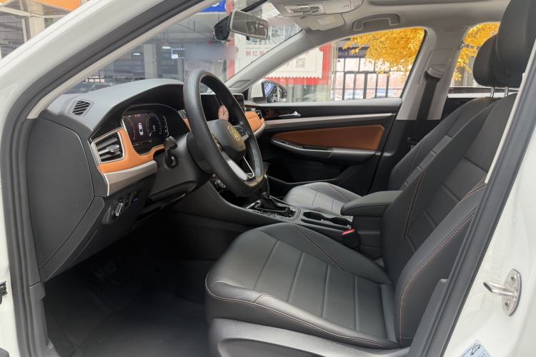 Used Volkswagen Bora 2023 200TSI DSG YueXing PRO Edition Interior 3