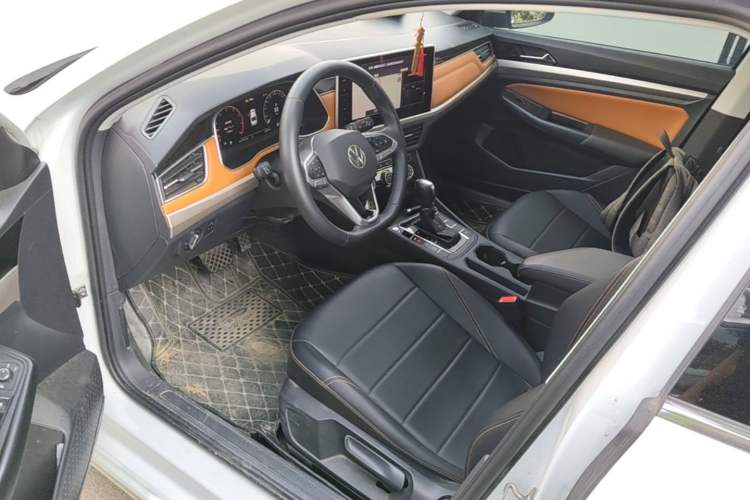 Used Volkswagen Bora 2023 200TSI DSG Smart Drive Version Interior 3
