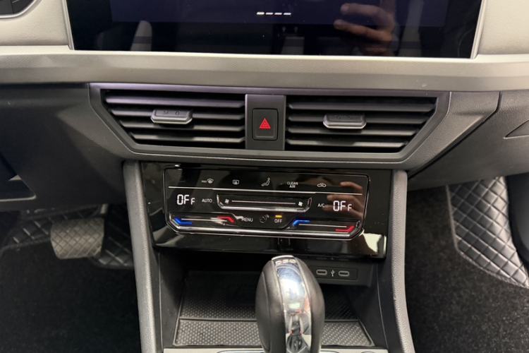 Used Volkswagen Bora 2023 300TSI DSG Prestige Edition Interior 3