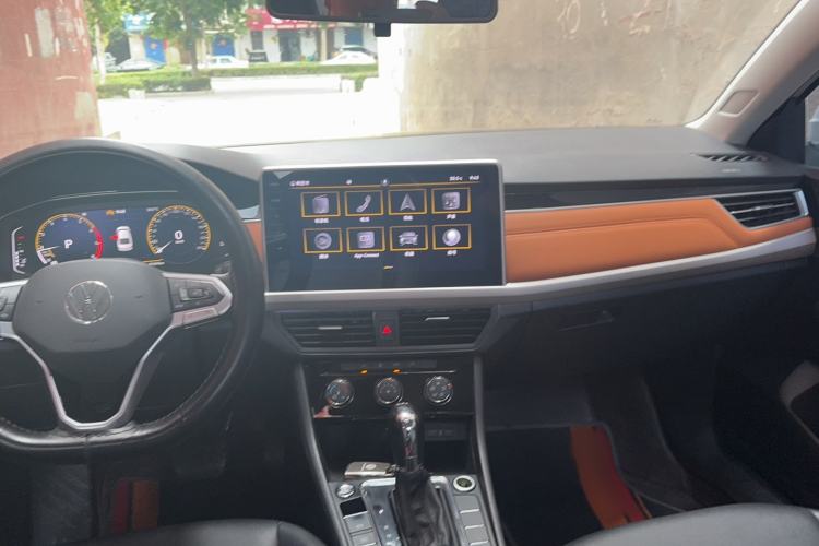 Used Volkswagen Bora 2023 200TSI DSG SmartDrive PRO Edition Interior 3