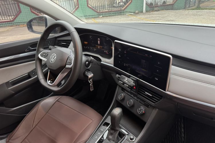 Used Volkswagen Bora 2023 200TSI DSG Comfort Edition Interior 5
