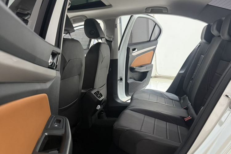 Used Volkswagen Bora 2023 200TSI DSG YueXing PRO Edition Interior 6