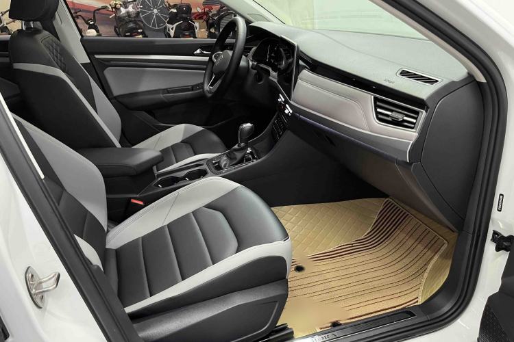 Used Volkswagen Bora 2023 300TSI DSG Prestige Edition Interior 6