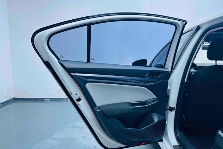 Used Volkswagen Bora 2023 1.5L Automatic Changer Limited Edition Interior 7