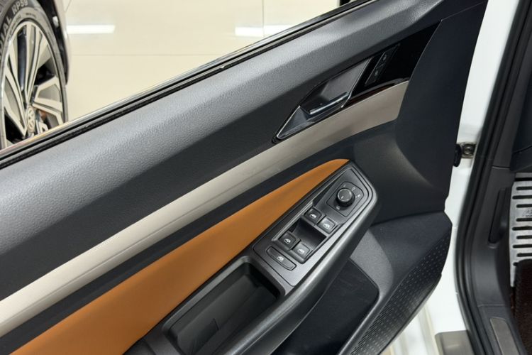 Used Volkswagen Bora 2023 200TSI DSG YueXing PRO Edition Interior 8