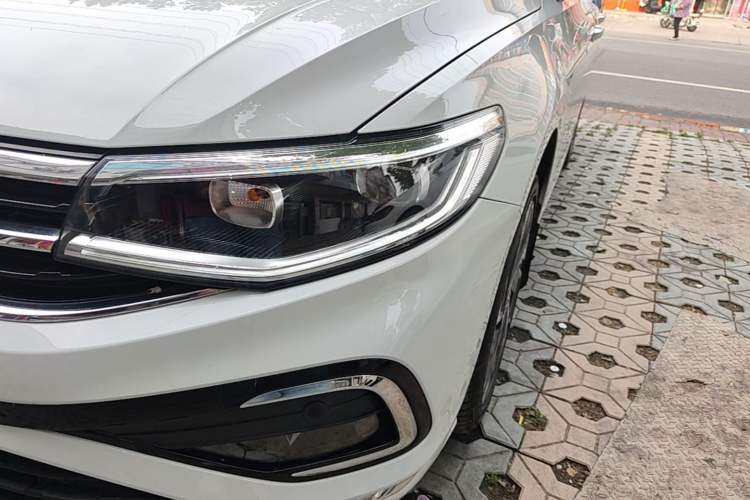 Used Volkswagen Bora 2023 300TSI DSG Prestige Edition Left Front Headlight
