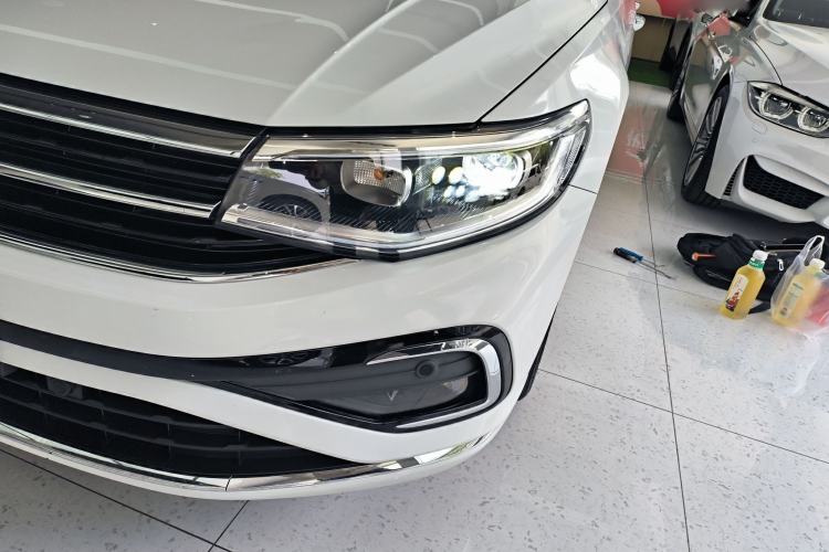 Used Volkswagen Bora 2023 200TSI DSG SmartDrive PRO Edition Left Front Headlight