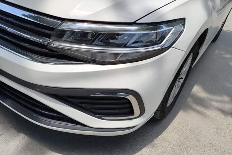 Used Volkswagen Bora 2023 200TSI DSG Comfort Edition Left Front Headlight
