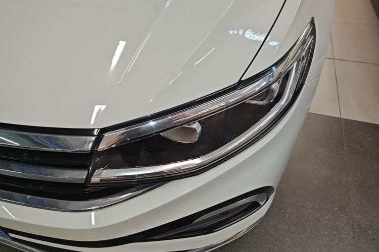 Used Volkswagen Bora 2023 200TSI DSG SmartDrive PRO Edition Left Front Headlight