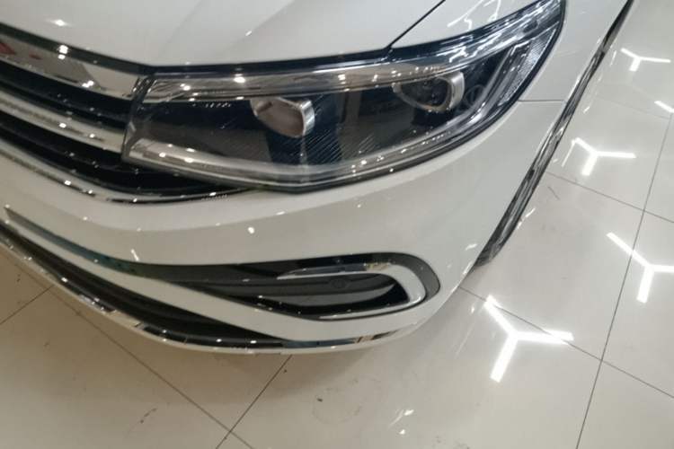 Used Volkswagen Bora 2023 300TSI DSG Prestige Edition Left Front Headlight