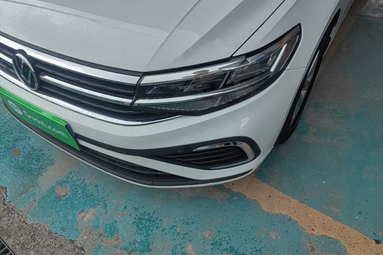 Used Volkswagen Bora 2023 200TSI DSG Comfort Edition Left Front Headlight